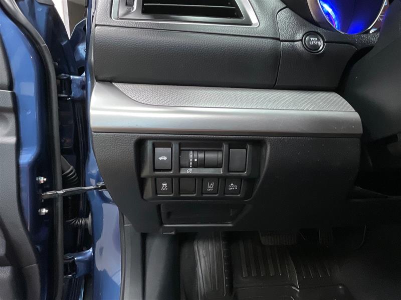 2019 SUBARU LEGACY 