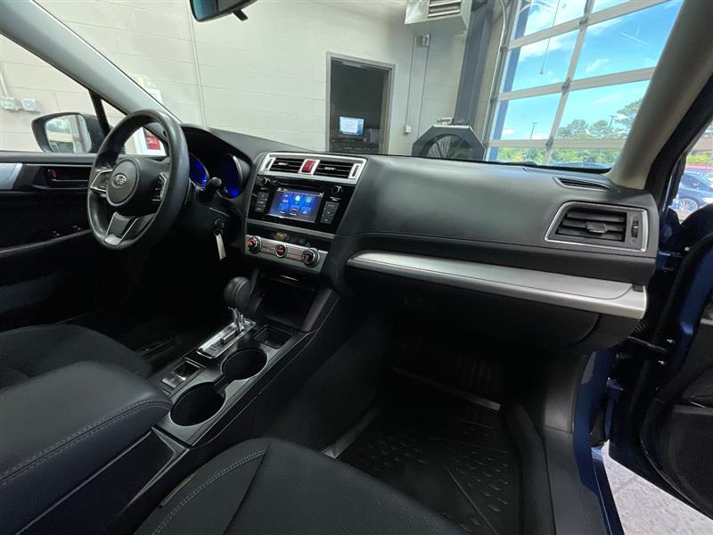 2019 SUBARU LEGACY 