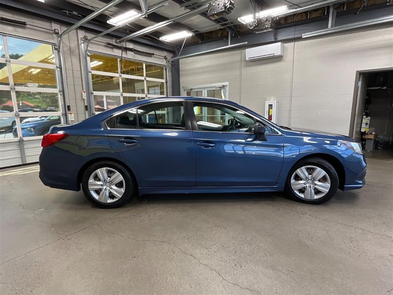 2019 SUBARU LEGACY 