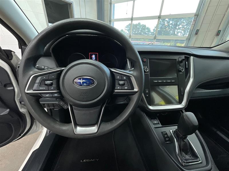 2022 SUBARU LEGACY 