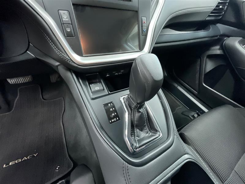 2022 SUBARU LEGACY 