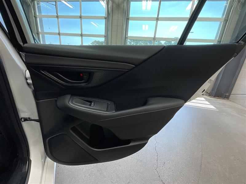2022 SUBARU LEGACY 