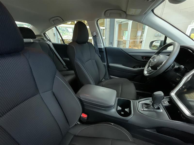 2022 SUBARU LEGACY 