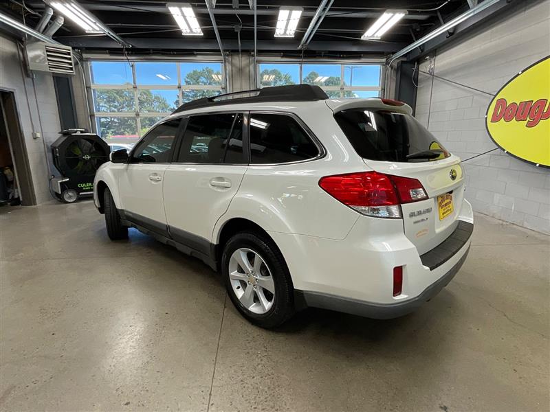 2013 SUBARU OUTBACK 2.5I PREMIUM