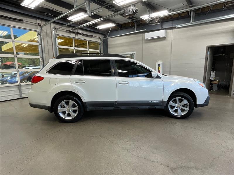 2013 SUBARU OUTBACK 2.5I PREMIUM