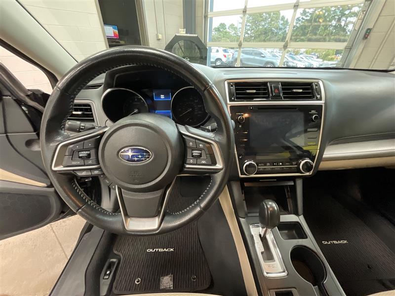 2019 SUBARU OUTBACK 2.5i Premium