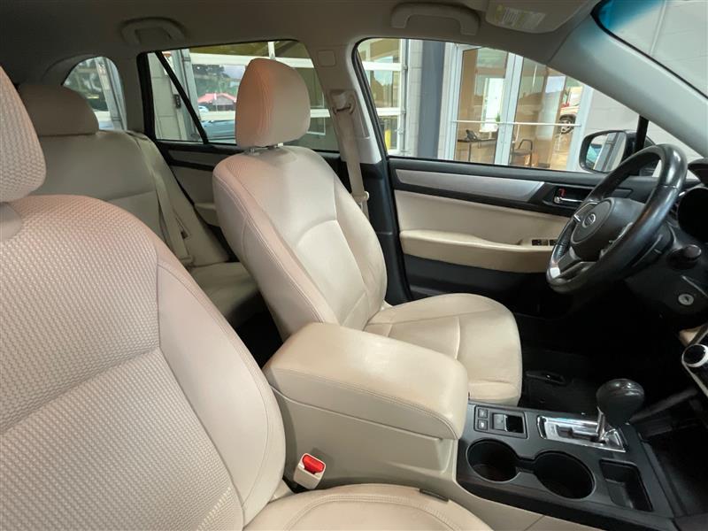 2019 SUBARU OUTBACK 2.5i Premium