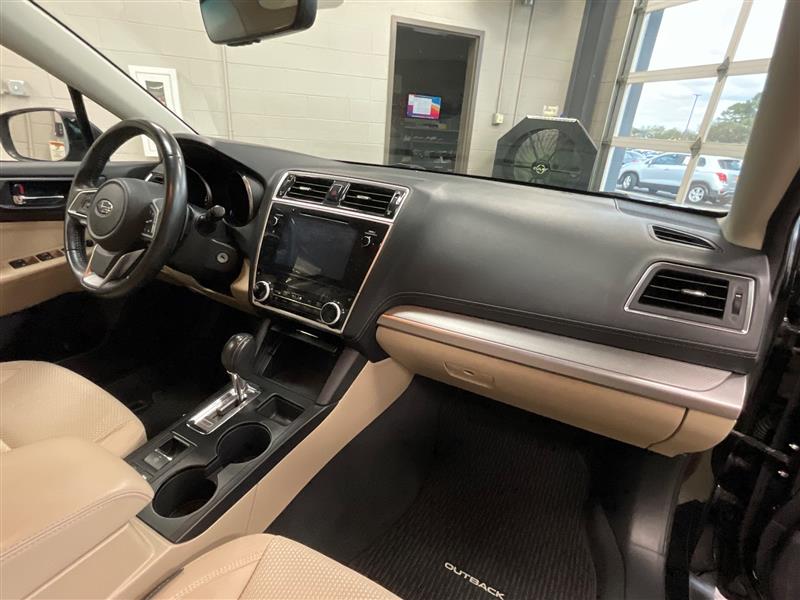 2019 SUBARU OUTBACK 2.5i Premium