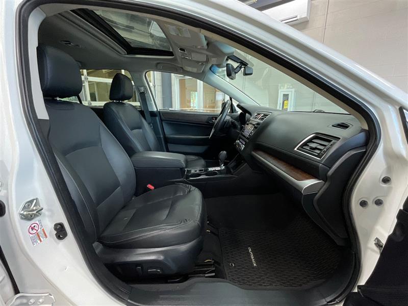 2017 SUBARU OUTBACK LIMITED