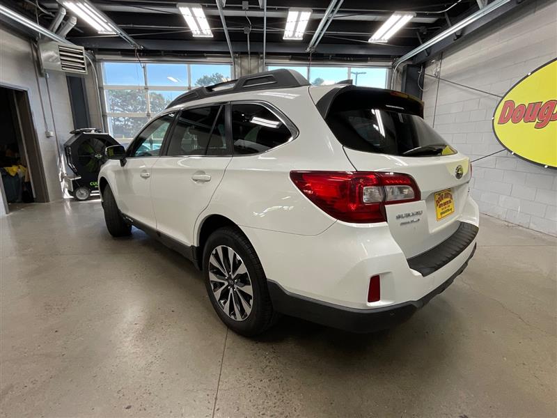 2017 SUBARU OUTBACK LIMITED