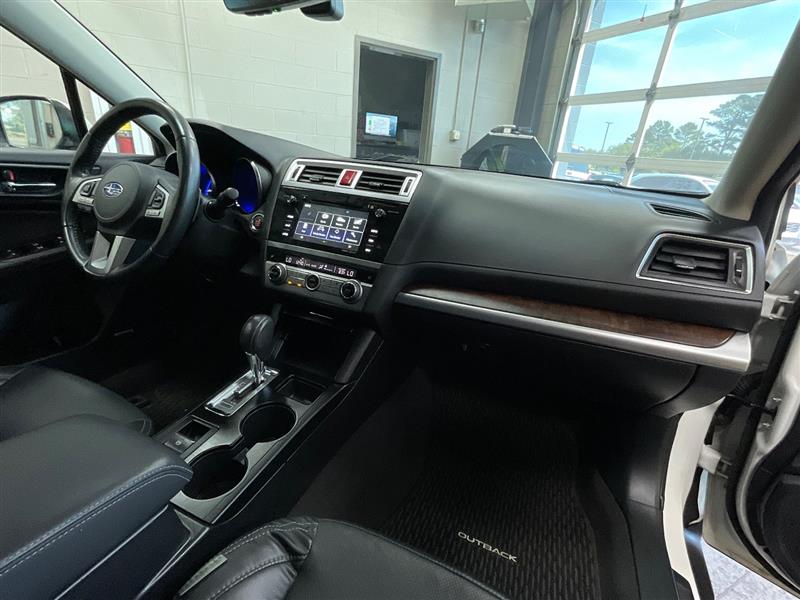 2017 SUBARU OUTBACK LIMITED