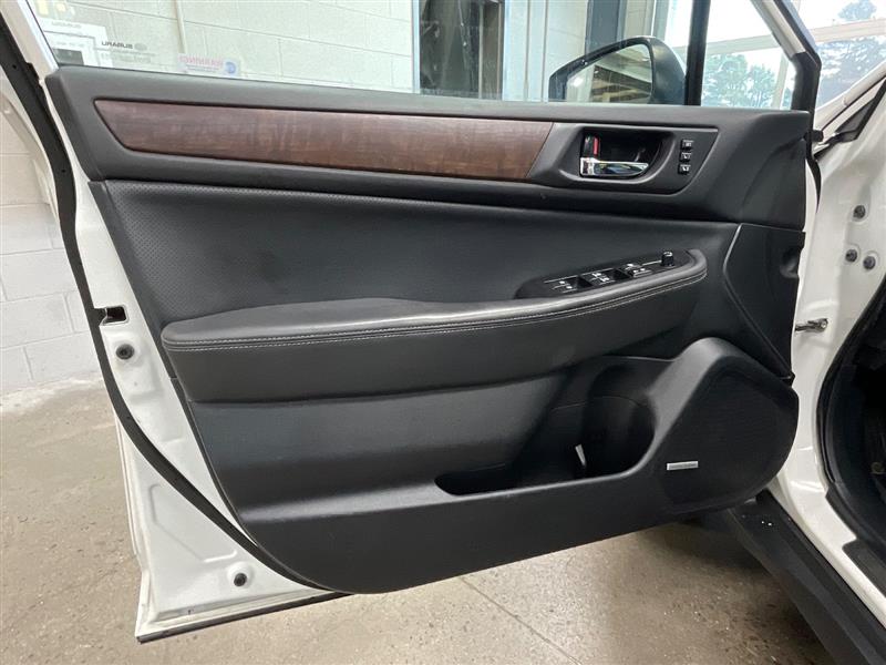 2017 SUBARU OUTBACK LIMITED