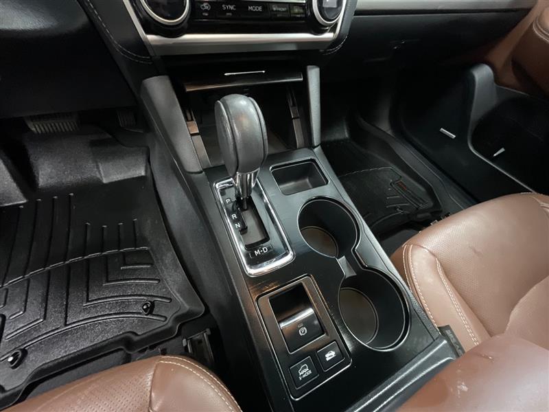 2019 SUBARU OUTBACK TOURING