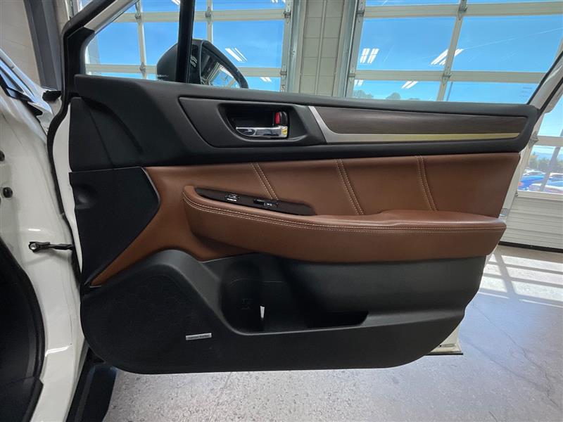 2019 SUBARU OUTBACK TOURING