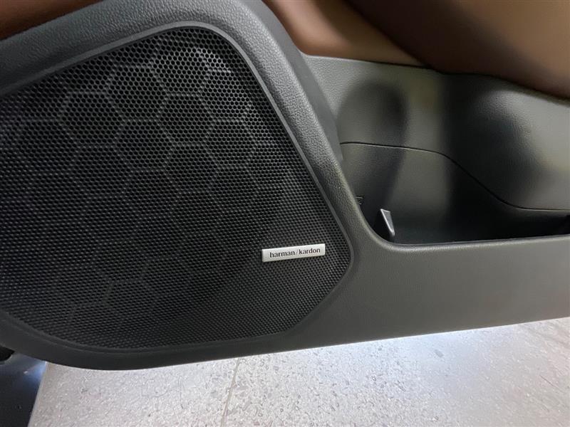 2019 SUBARU OUTBACK TOURING