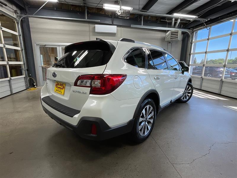 2019 SUBARU OUTBACK TOURING