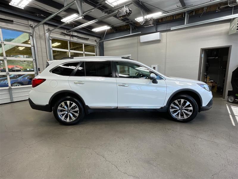 2019 SUBARU OUTBACK TOURING