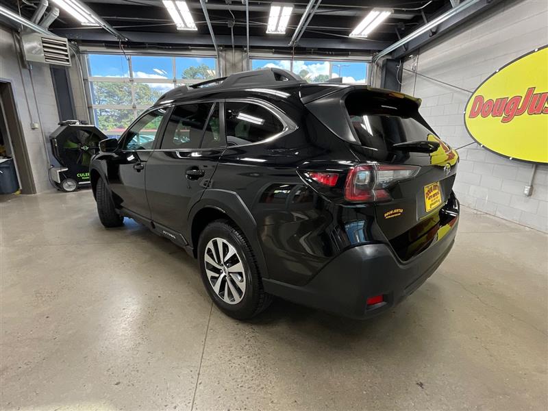 2023 SUBARU OUTBACK PREMIUM