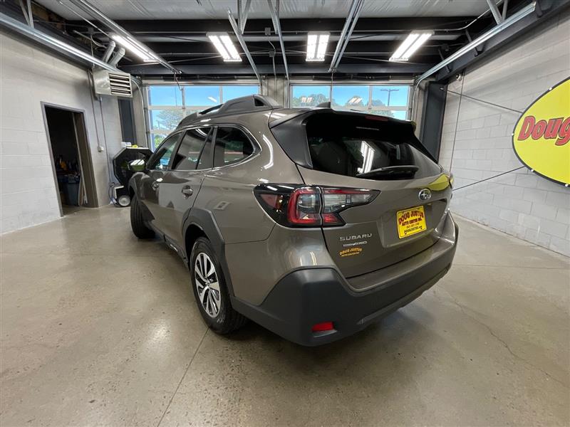 2023 SUBARU OUTBACK PREMIUM