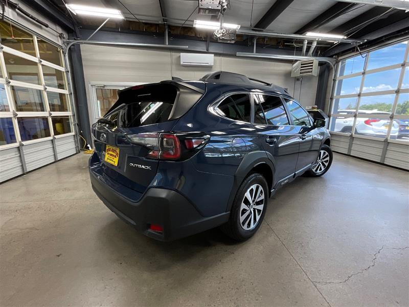 2023 SUBARU OUTBACK PREMIUM