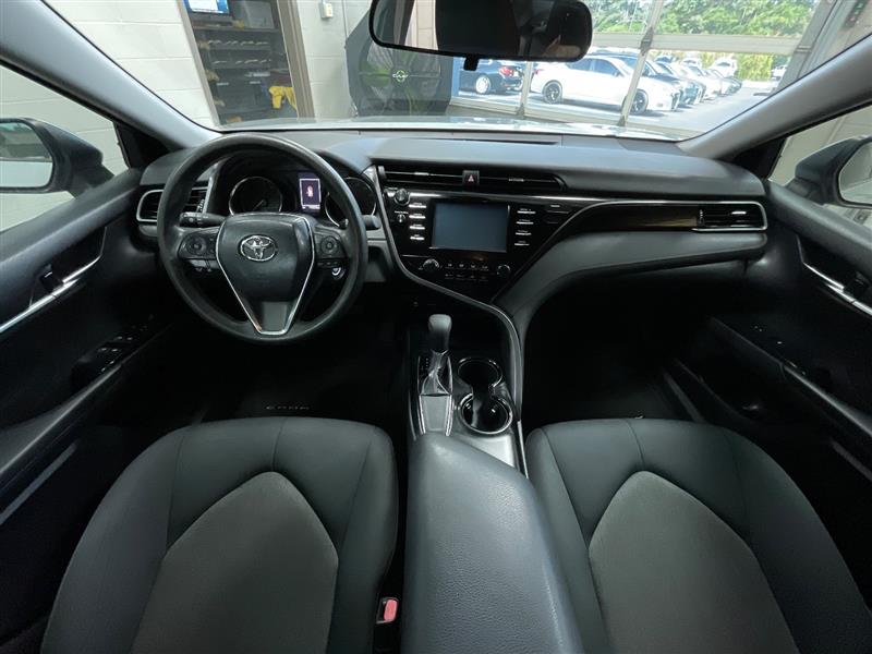 2019 TOYOTA CAMRY LE