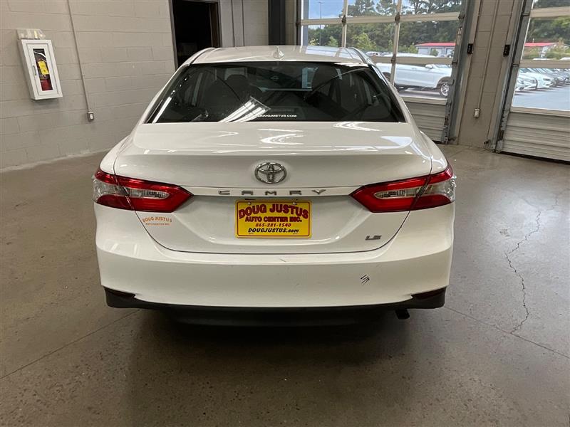 2019 TOYOTA CAMRY LE