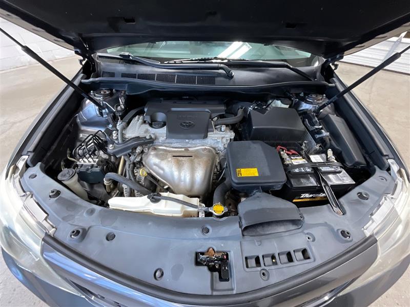 2014 TOYOTA CAMRY SE
