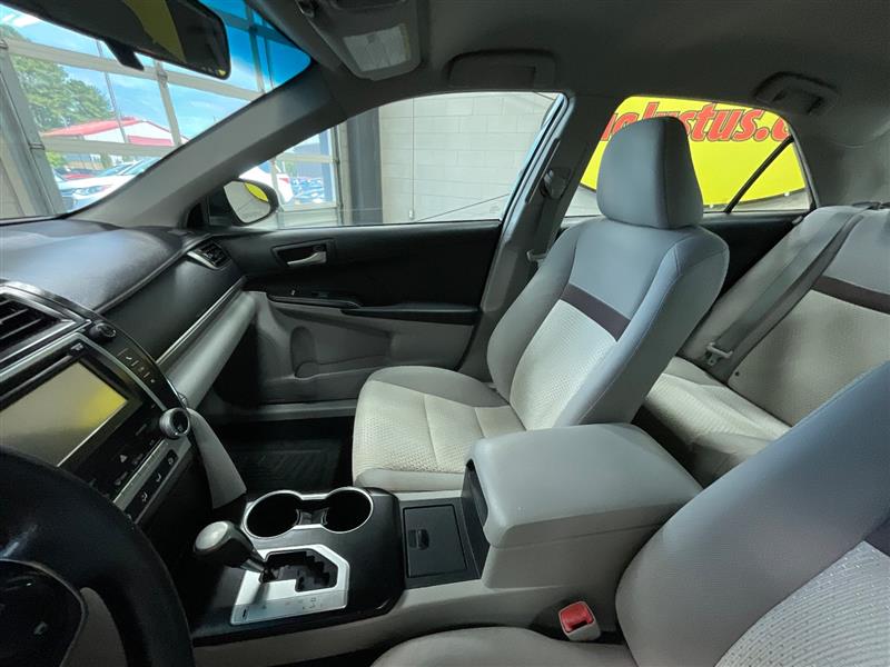 2012 TOYOTA CAMRY LE