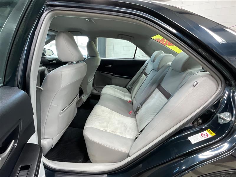 2012 TOYOTA CAMRY LE
