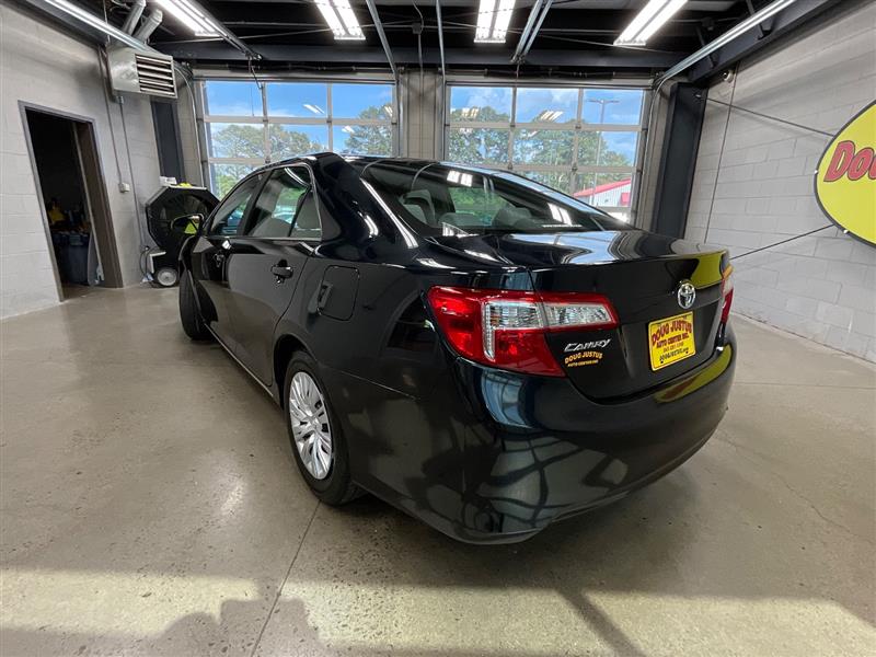 2012 TOYOTA CAMRY LE