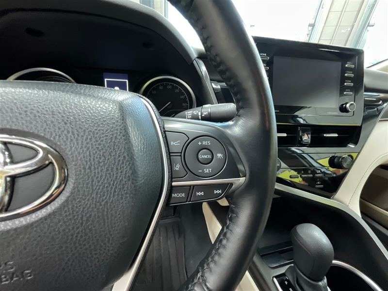 2023 TOYOTA CAMRY HYBRID LE