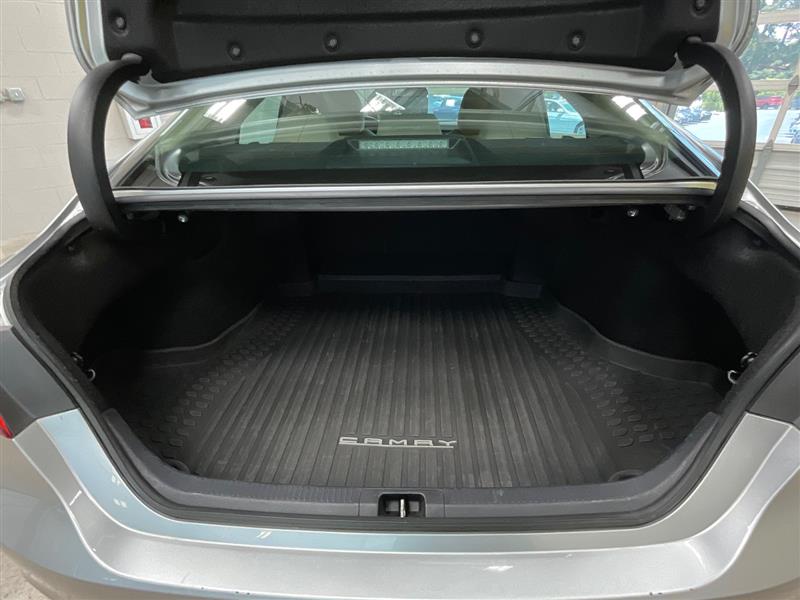 2023 TOYOTA CAMRY HYBRID LE