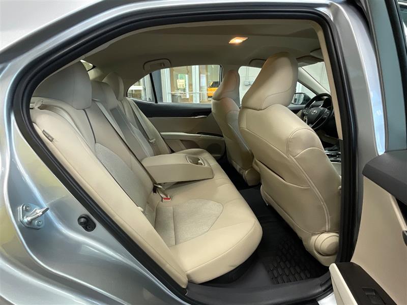 2023 TOYOTA CAMRY HYBRID LE