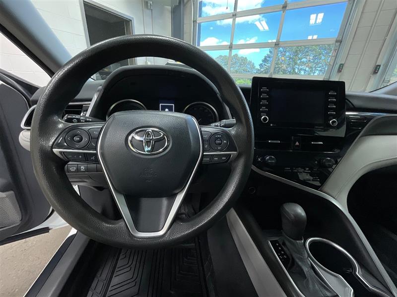 2021 TOYOTA CAMRY HYBRID LE