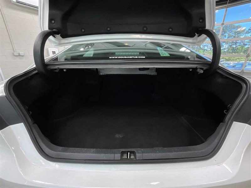 2021 TOYOTA CAMRY HYBRID LE