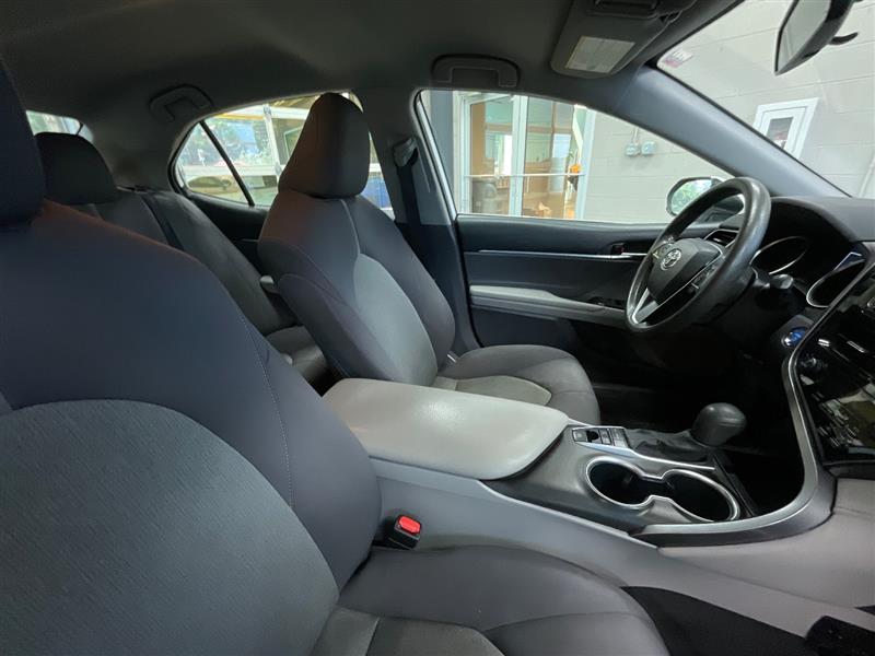 2021 TOYOTA CAMRY HYBRID LE