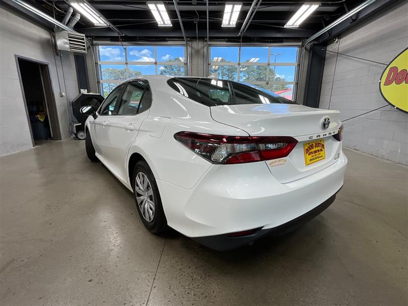 2021 TOYOTA CAMRY HYBRID LE