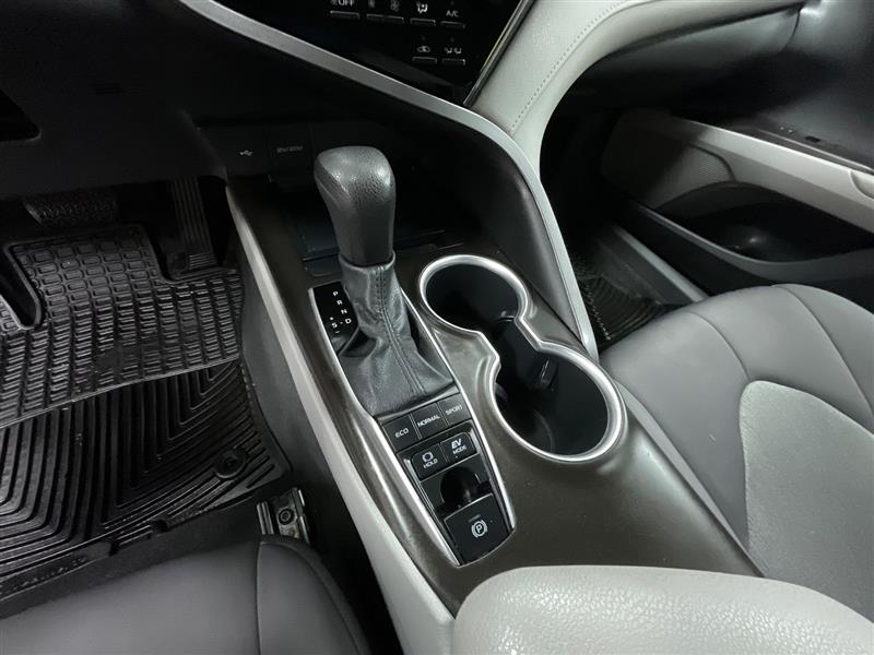 2021 TOYOTA CAMRY HYBRID LE