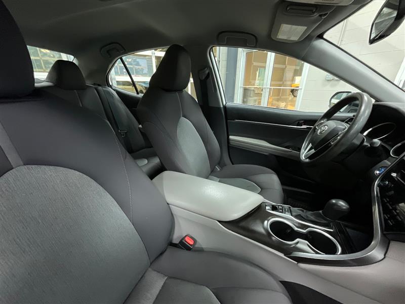 2021 TOYOTA CAMRY HYBRID LE