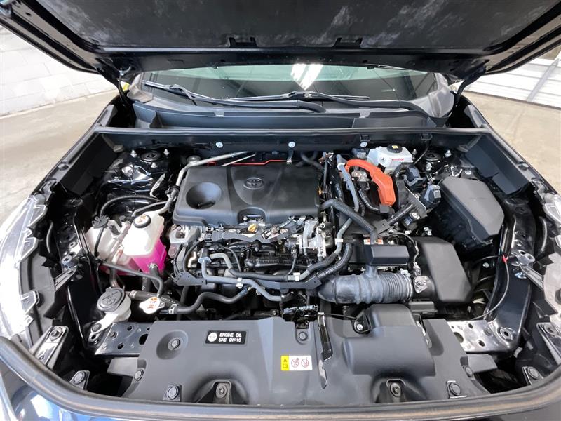 2021 TOYOTA RAV4 HYBRID LE