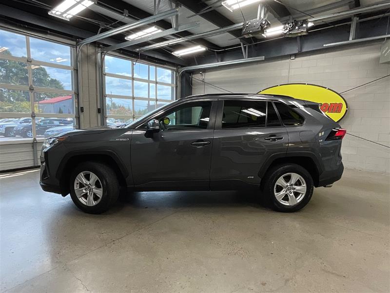 2021 TOYOTA RAV4 HYBRID XLE