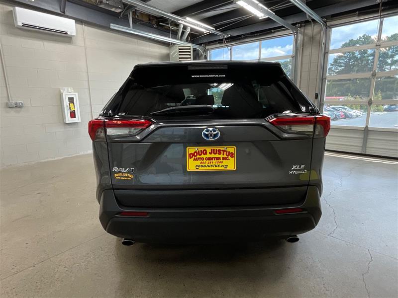 2021 TOYOTA RAV4 HYBRID XLE