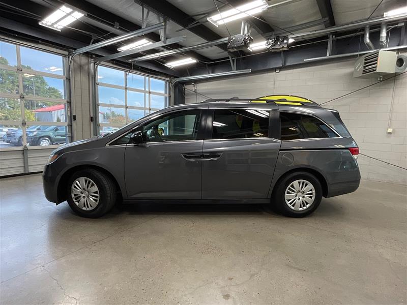 2016 HONDA ODYSSEY LX