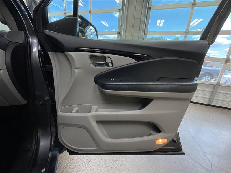 2017 HONDA PILOT ELITE