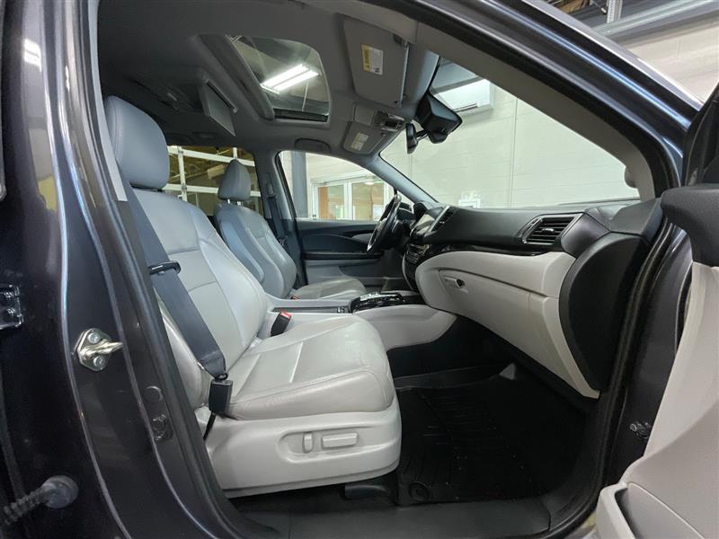 2017 HONDA PILOT ELITE
