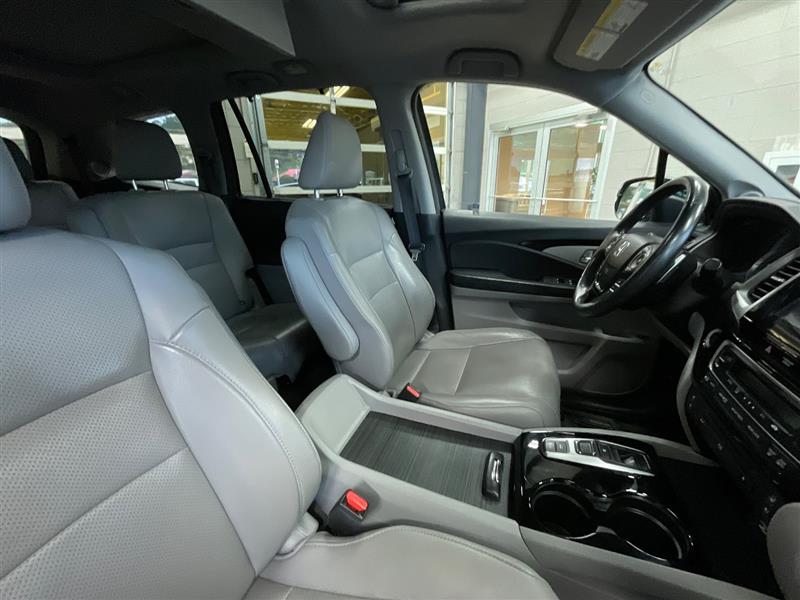 2017 HONDA PILOT ELITE