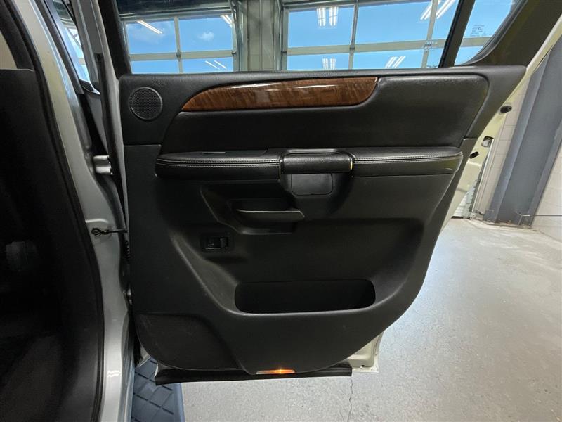 2012 NISSAN ARMADA PLATINUM