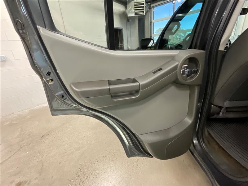 2015 NISSAN XTERRA S