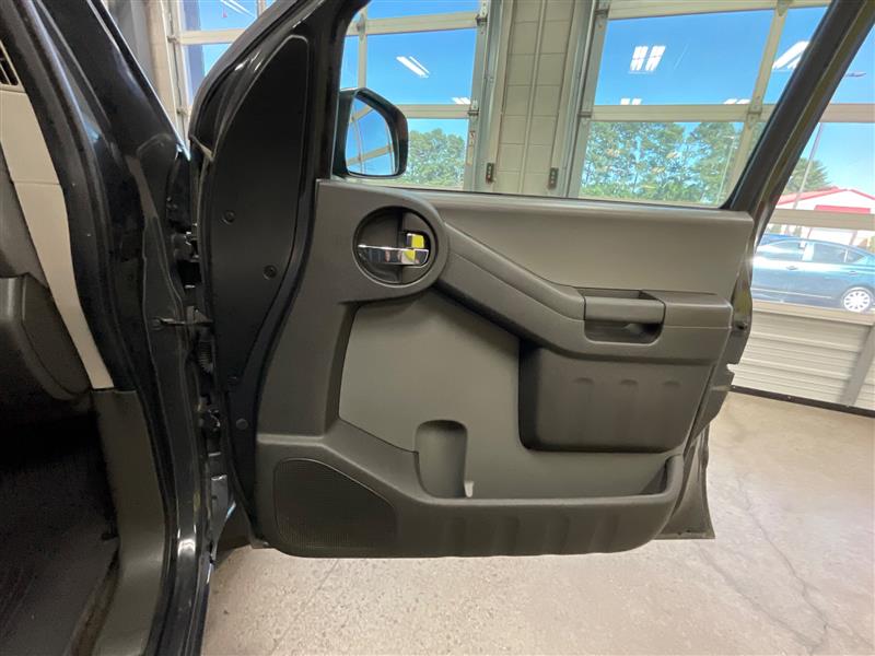 2015 NISSAN XTERRA S