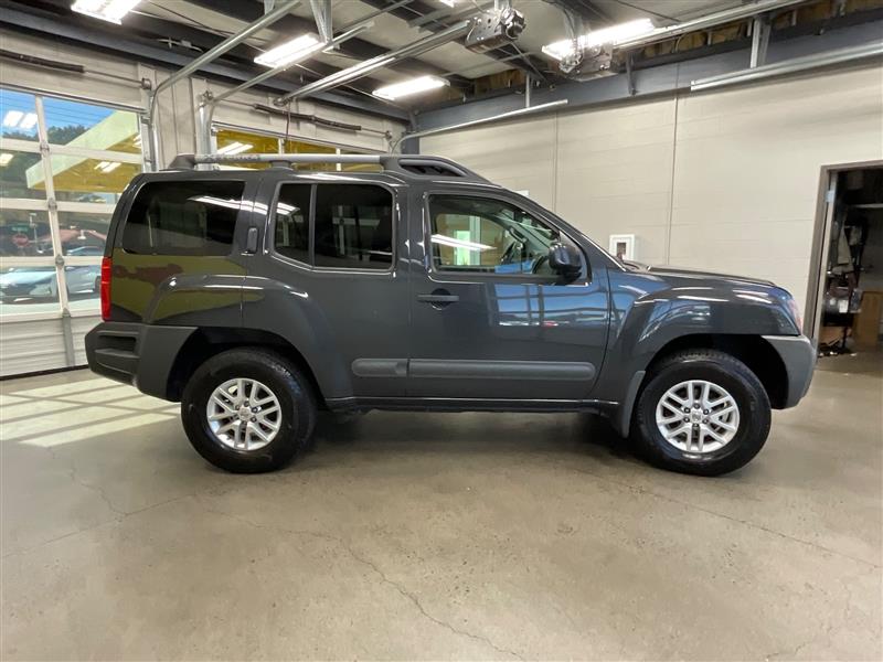 2015 NISSAN XTERRA S